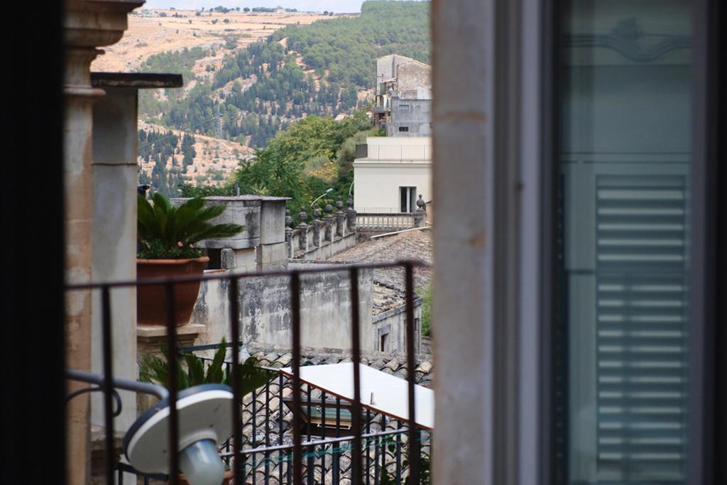 Hotel Dell'Orologio Ragusa Ngoại thất bức ảnh